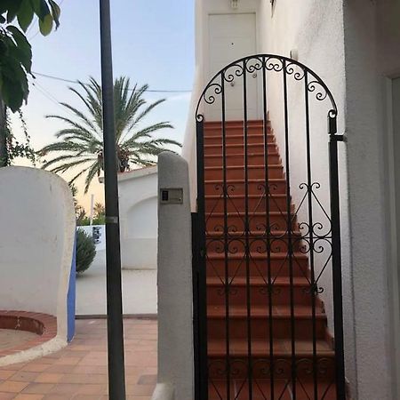 Apartamento En Denia A Pie De Playa Bagian luar foto